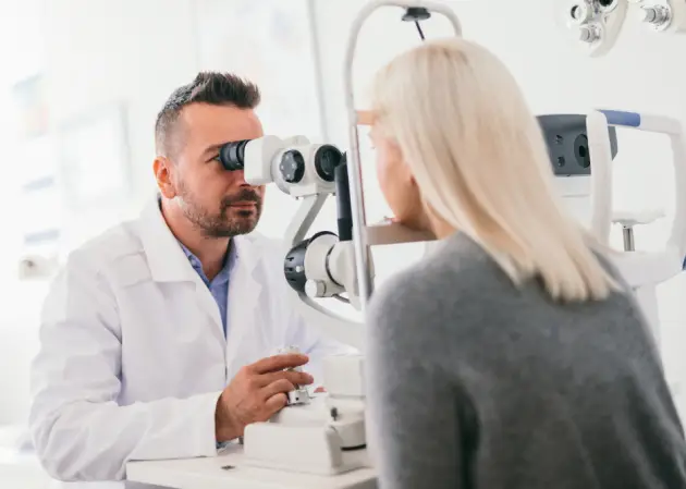 Glanmire Opticians Cork Eye Examination